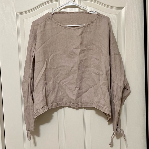 🌟HOST PICK!🌟 Ivetta Bauman Linen 🌿 Oversized Beige Kimono Top - Picture 2 of 7